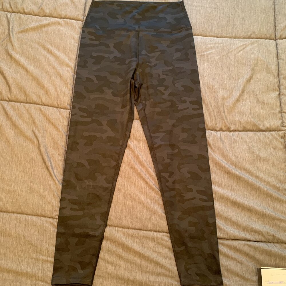 Womens Camo Leggings